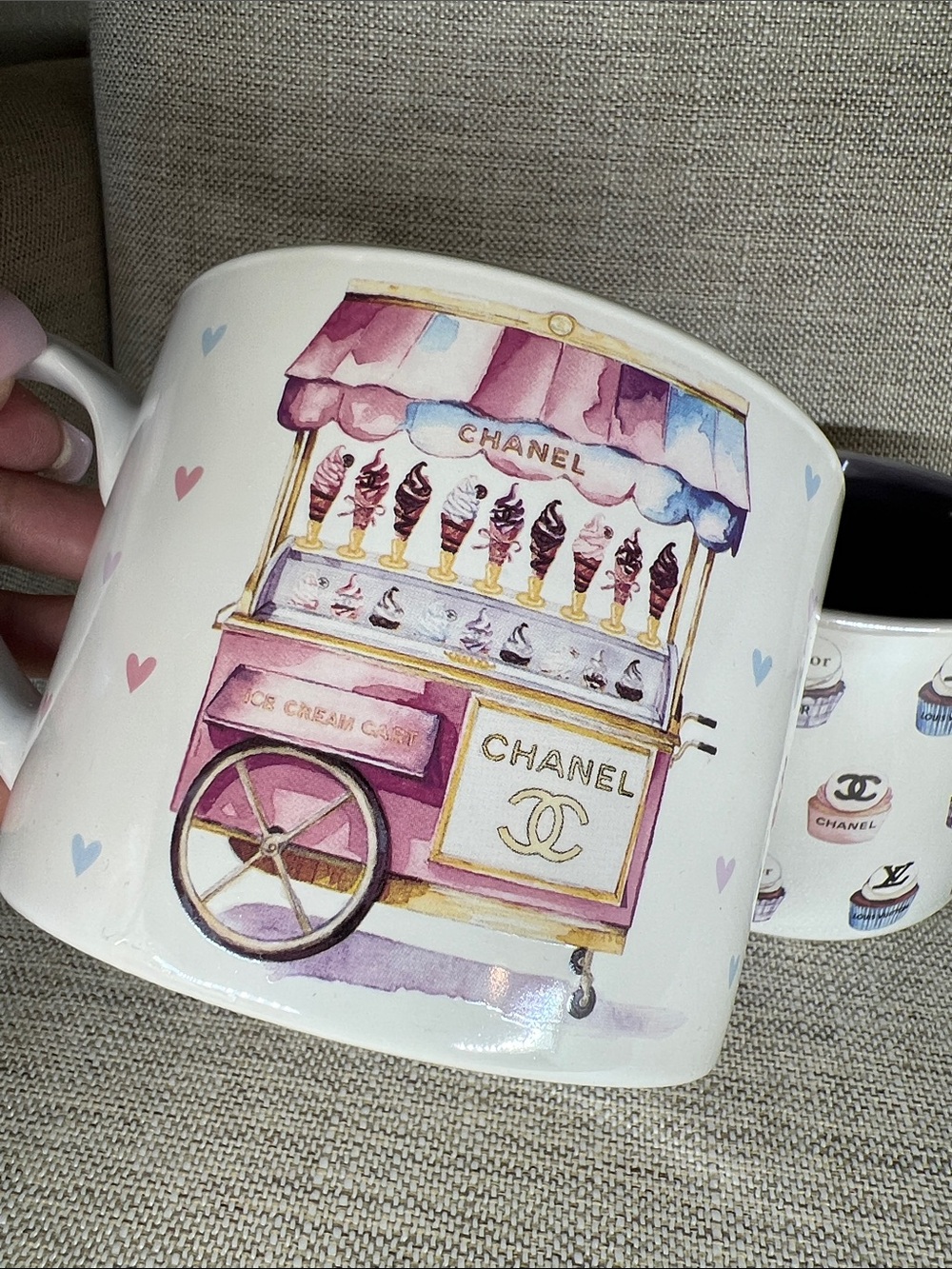 🇺🇸CHANEL White Mug with Lavender Interior